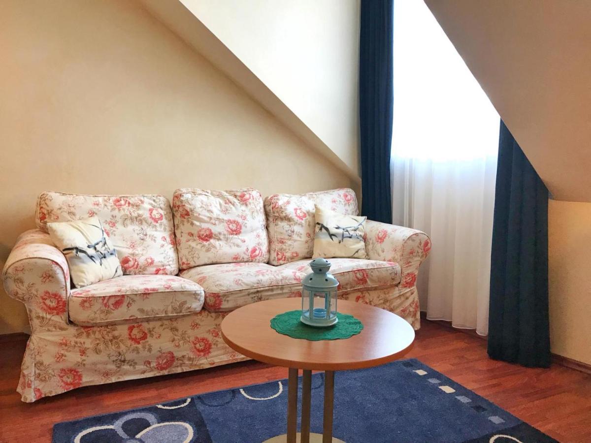Hafenresidenz - Ferienwohnung 17 "Zugvogel" Wiek auf Rügen Kültér fotó
