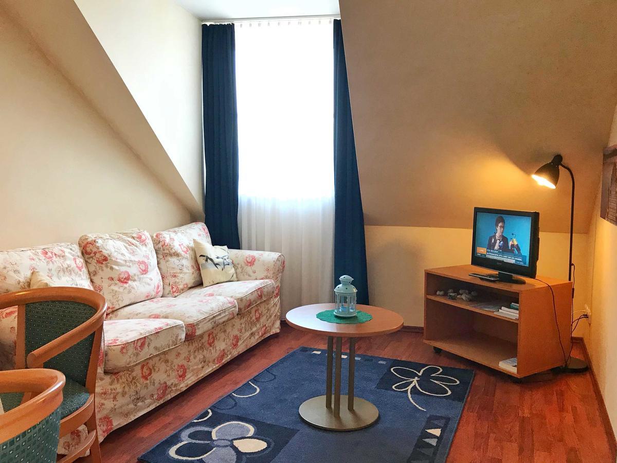 Hafenresidenz - Ferienwohnung 17 "Zugvogel" Wiek auf Rügen Kültér fotó